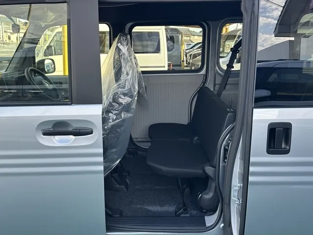 N-VAN(ホンダ)e L4届出済未使用車 4