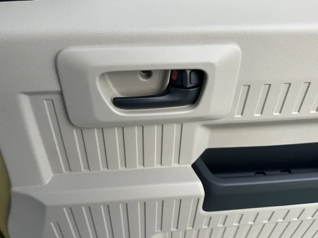 N-VAN(ホンダ)e FUN届出済未使用車 11