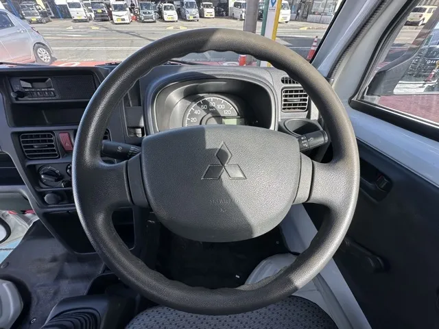 ミニキャブトラック(三菱)M 5MT中古車 5