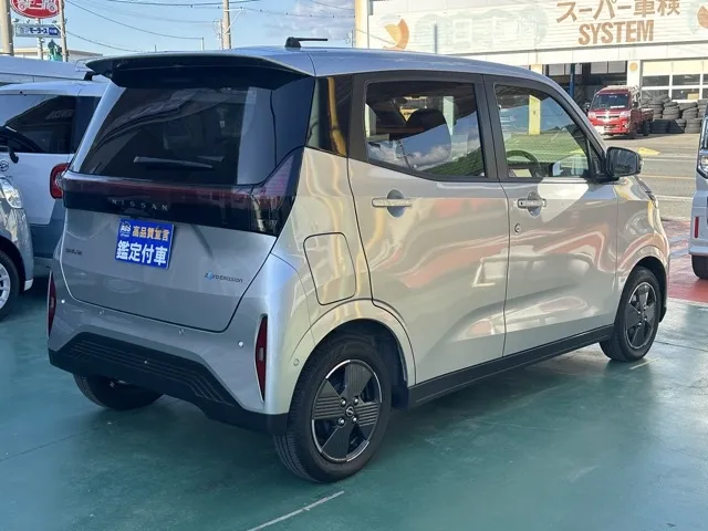 サクラ(ニッサン)X中古車 9