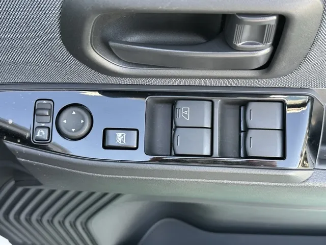 サクラ(ニッサン)X中古車 11