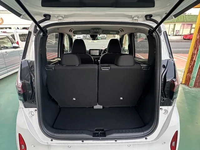 サクラ(ニッサン)X中古車 8