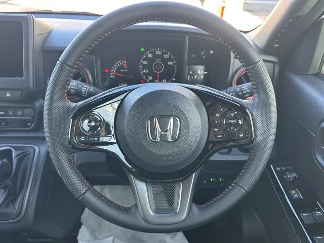 N-ONE(ホンダ)ＲＳ ６ＭＴ届出済未使用車 6
