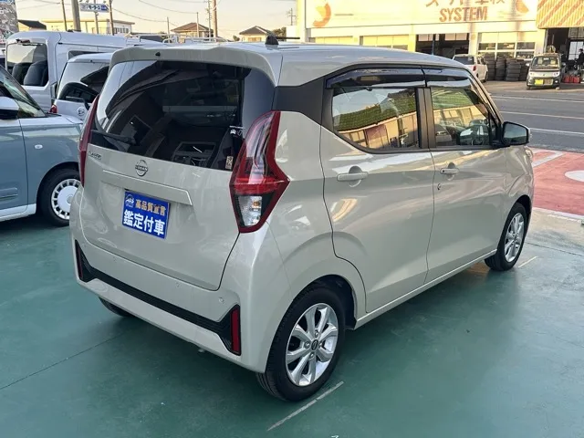 デイズ(ニッサン)Ｘ届出済未使用車 10