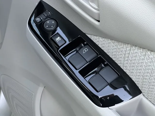 デイズ(ニッサン)Ｘ届出済未使用車 12