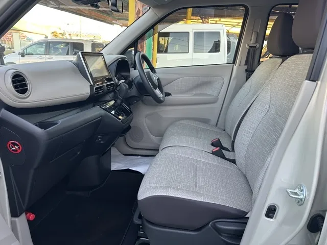 デイズ(ニッサン)Ｘ届出済未使用車 3