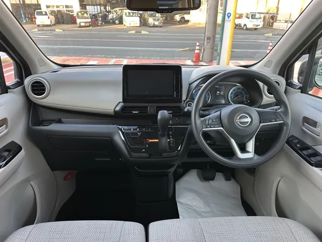 デイズ(ニッサン)Ｘ届出済未使用車 5