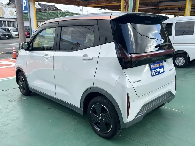 サクラ(ニッサン)X中古車 2