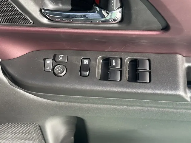 スペーシア(スズキ)ハイブリッドXS届出済未使用車 14