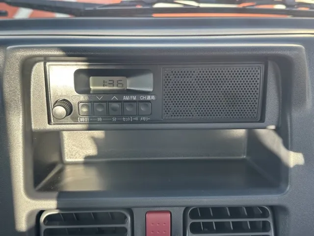 キャリートラック(スズキ)KC 4WD AT届出済未使用車 12