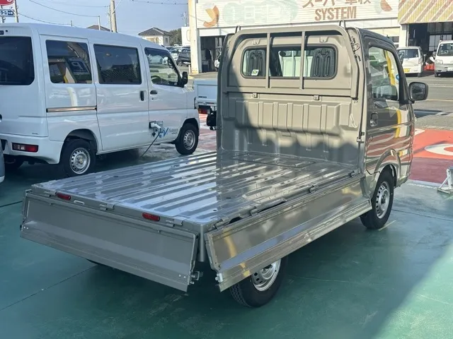 キャリートラック(スズキ)KC 4WD AT届出済未使用車 8