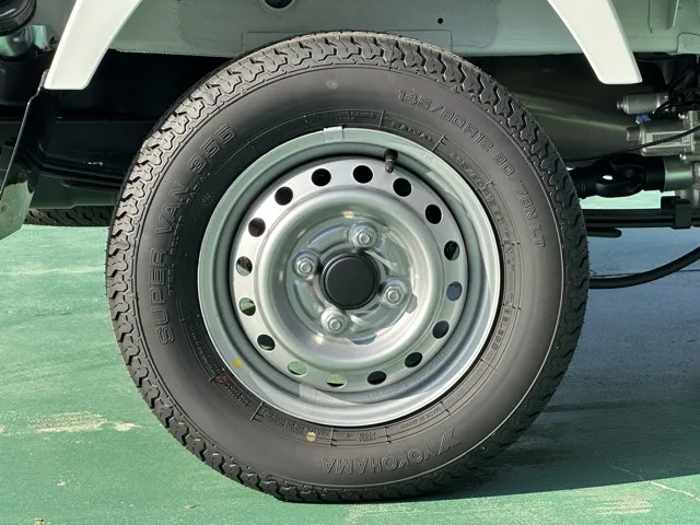 クリッパートラック(ニッサン)DX AT 4WD届出済未使用車 9