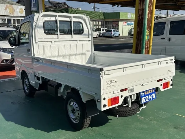 クリッパートラック(ニッサン)DX AT 4WD届出済未使用車 2