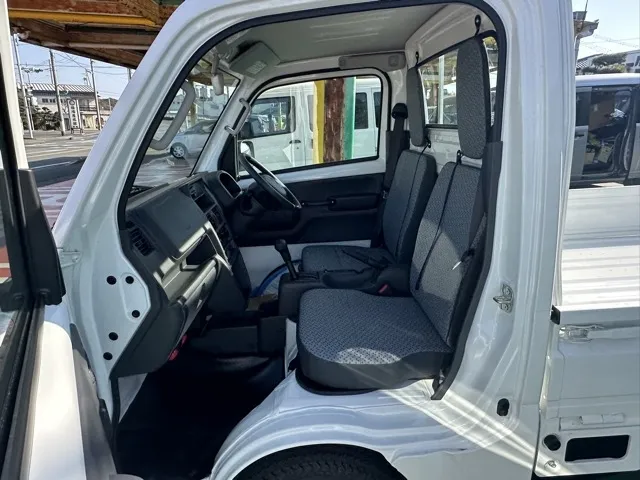 クリッパートラック(ニッサン)DX AT 4WD届出済未使用車 3