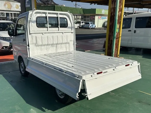 クリッパートラック(ニッサン)DX AT 4WD届出済未使用車 5