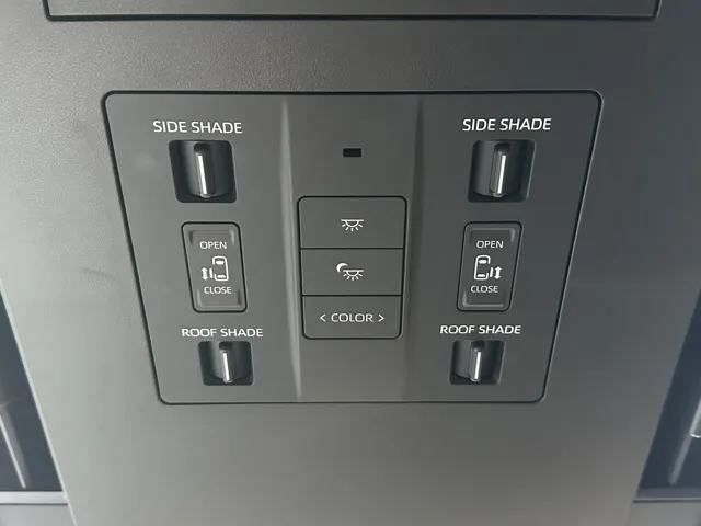 ヴェルファイア(トヨタ)Z プレミア 4WD中古車 8