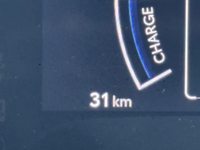 カローラ(トヨタ)ハイブリッドGレンタ登録済未使用 22