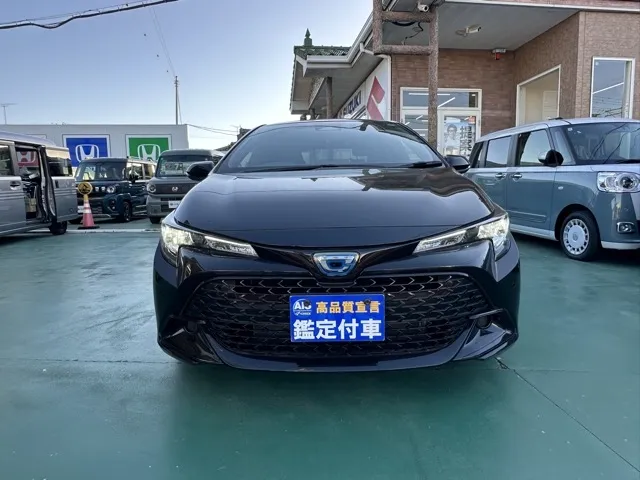 カローラ(トヨタ)ハイブリッドGレンタ登録済未使用 28