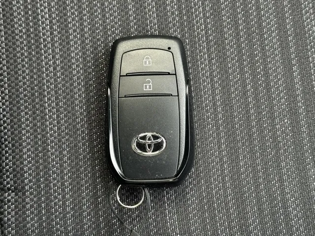 ヤリス(トヨタ)Z中古車 27