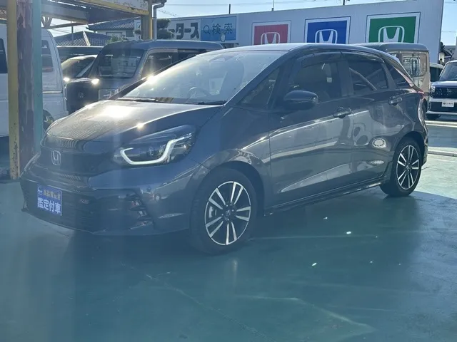 フィット(ホンダ)e：HEV RS中古車 1