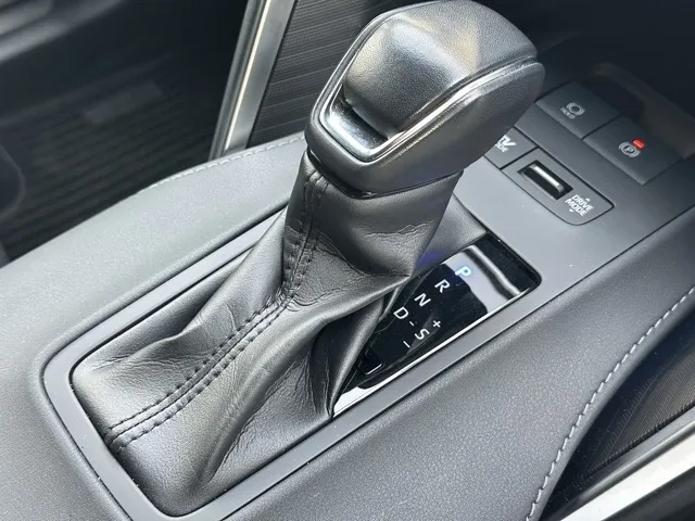 ハリアー(トヨタ)Z中古車 24