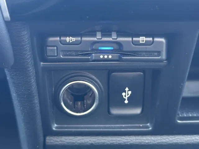 デリカD:5(三菱)Ｐ 8人 ナビ取付PKGⅡレンタＵＰ 16