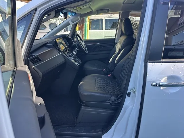 デリカD:5(三菱)Ｐ 8人 ナビ取付PKGⅡレンタＵＰ 3