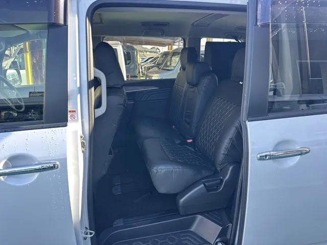 デリカD:5(三菱)Ｐ 8人 ナビ取付PKGⅡレンタＵＰ 4