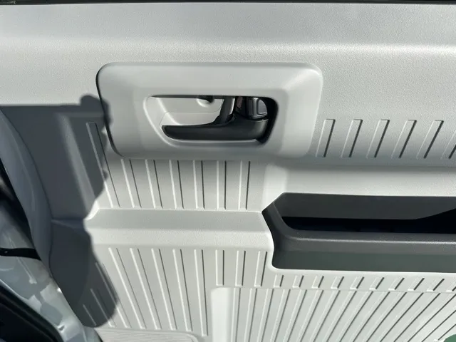 N-VAN(ホンダ)e L4届出済未使用車 12