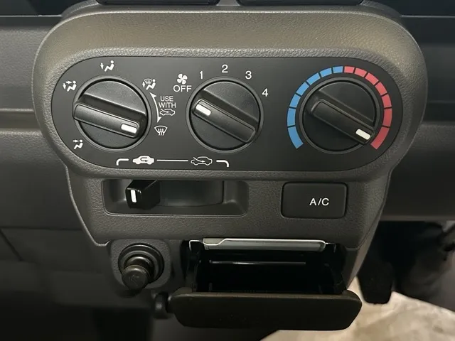 アクティ(ホンダ)TOWN ４WD届出済未使用車 15