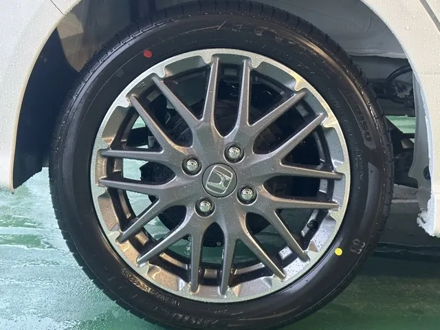 N-BOX(ホンダ)N-BOXカスタムターボ届出済未使用車 13