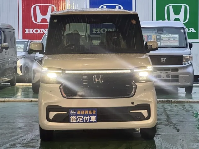 N-BOX(ホンダ)N-BOXカスタムターボ届出済未使用車 24