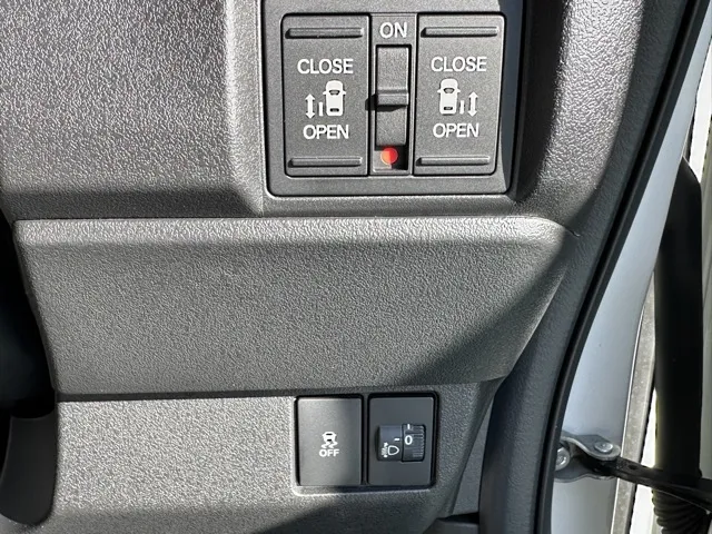 N-BOX(ホンダ)N-BOXカスタム コーディネートスタイル届出済未使用車 15