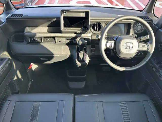 N-BOX(ホンダ)N-BOXカスタム コーディネートスタイル届出済未使用車 7
