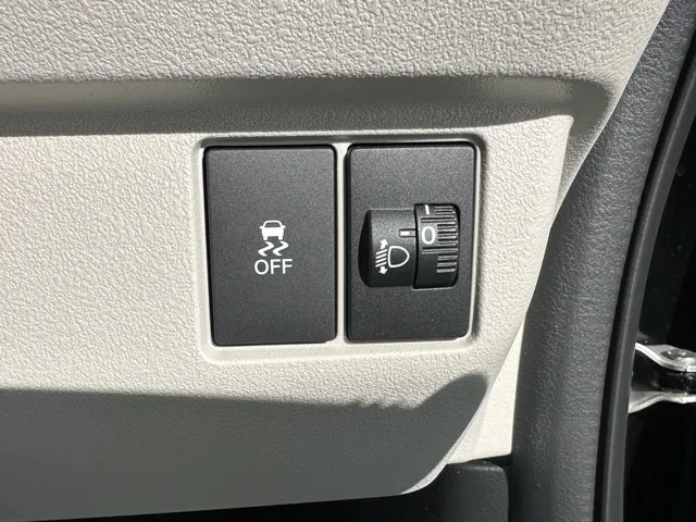 N-BOX(ホンダ)N-BOX届出済未使用車 16