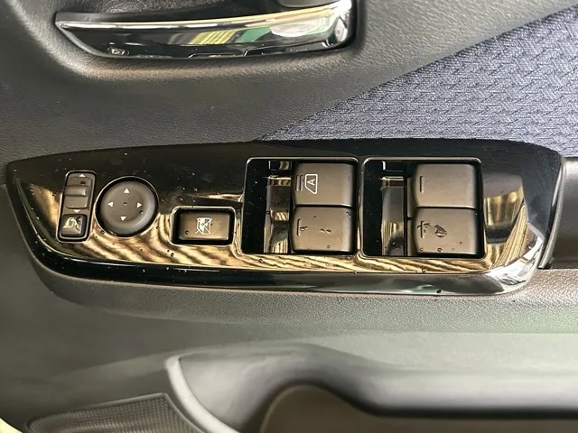 eKクロス(三菱)G中古車 10