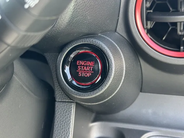 N-ONE(ホンダ)ＲＳ ６ＭＴ届出済未使用車 13