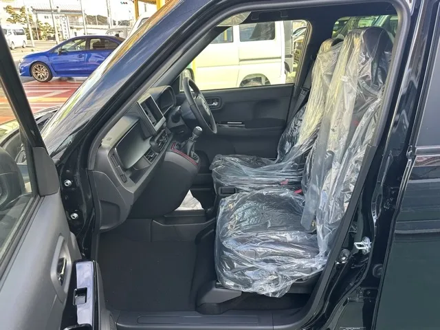 N-ONE(ホンダ)ＲＳ ６ＭＴ届出済未使用車 3