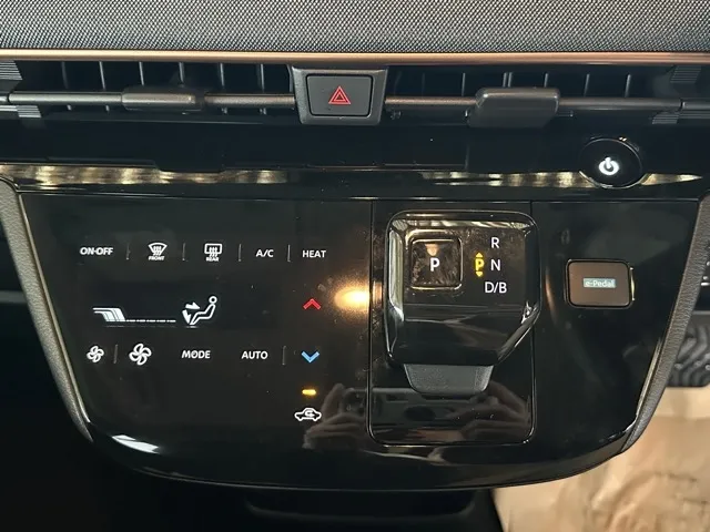 サクラ(ニッサン)X中古車 15