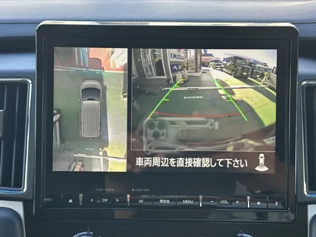 デリカD:5(三菱)Ｐ 8人 ナビ取付PKGⅡレンタＵＰ 23