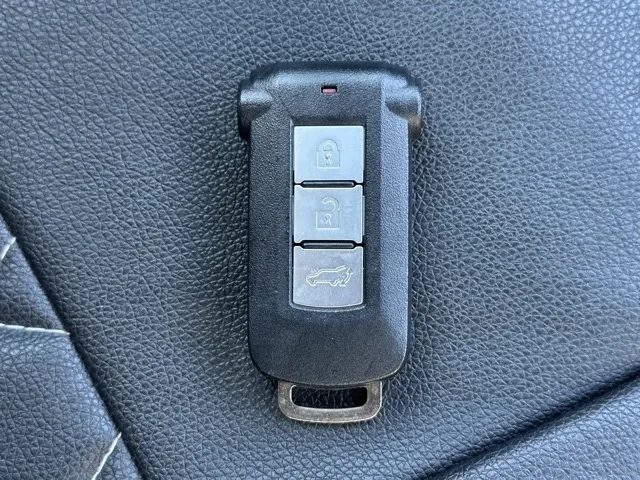 デリカD:5(三菱)Ｐ 8人 ナビ取付PKGⅡレンタＵＰ 27