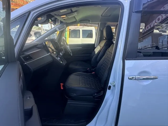 デリカD:5(三菱)Ｐ 8人 ナビ取付PKGⅡレンタＵＰ 3