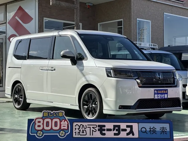 ステップワゴン(ホンダ)e・HEVスパーダ 7人登録済未使用車 0