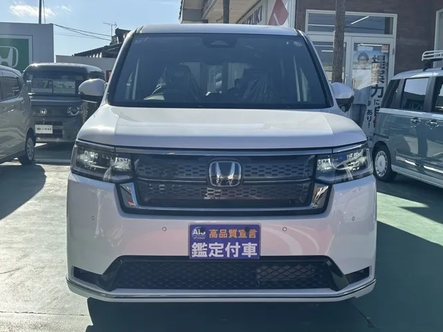 ステップワゴン(ホンダ)e・HEVスパーダ 7人登録済未使用車 29