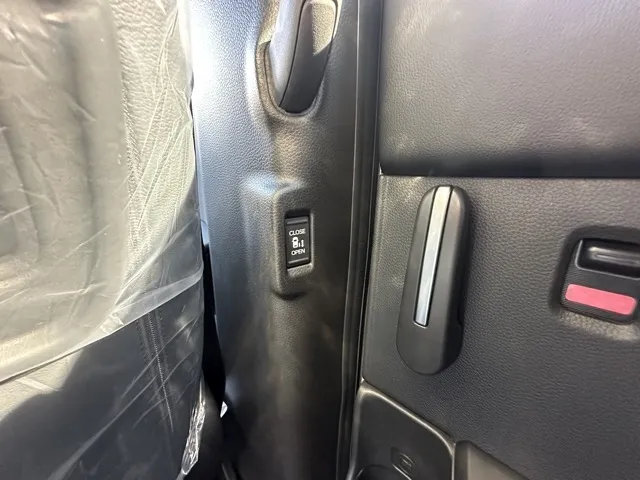 ステップワゴン(ホンダ)e・HEVスパーダ 7人登録済未使用車 7