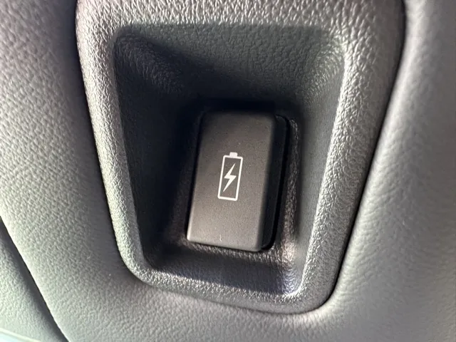 ステップワゴン(ホンダ)e・HEVスパーダ 7人登録済未使用車 10