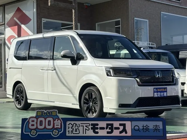 ステップワゴン(ホンダ)e・HEVスパーダ 7人登録済未使用車 0