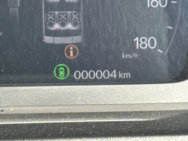 ステップワゴン(ホンダ)e・HEVスパーダ 7人登録済未使用車 26