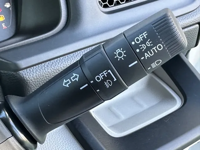 ステップワゴン(ホンダ)エアー 7人登録済未使用車 20