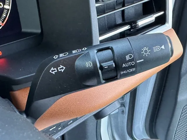 アウトランダー(三菱)P中古車 15